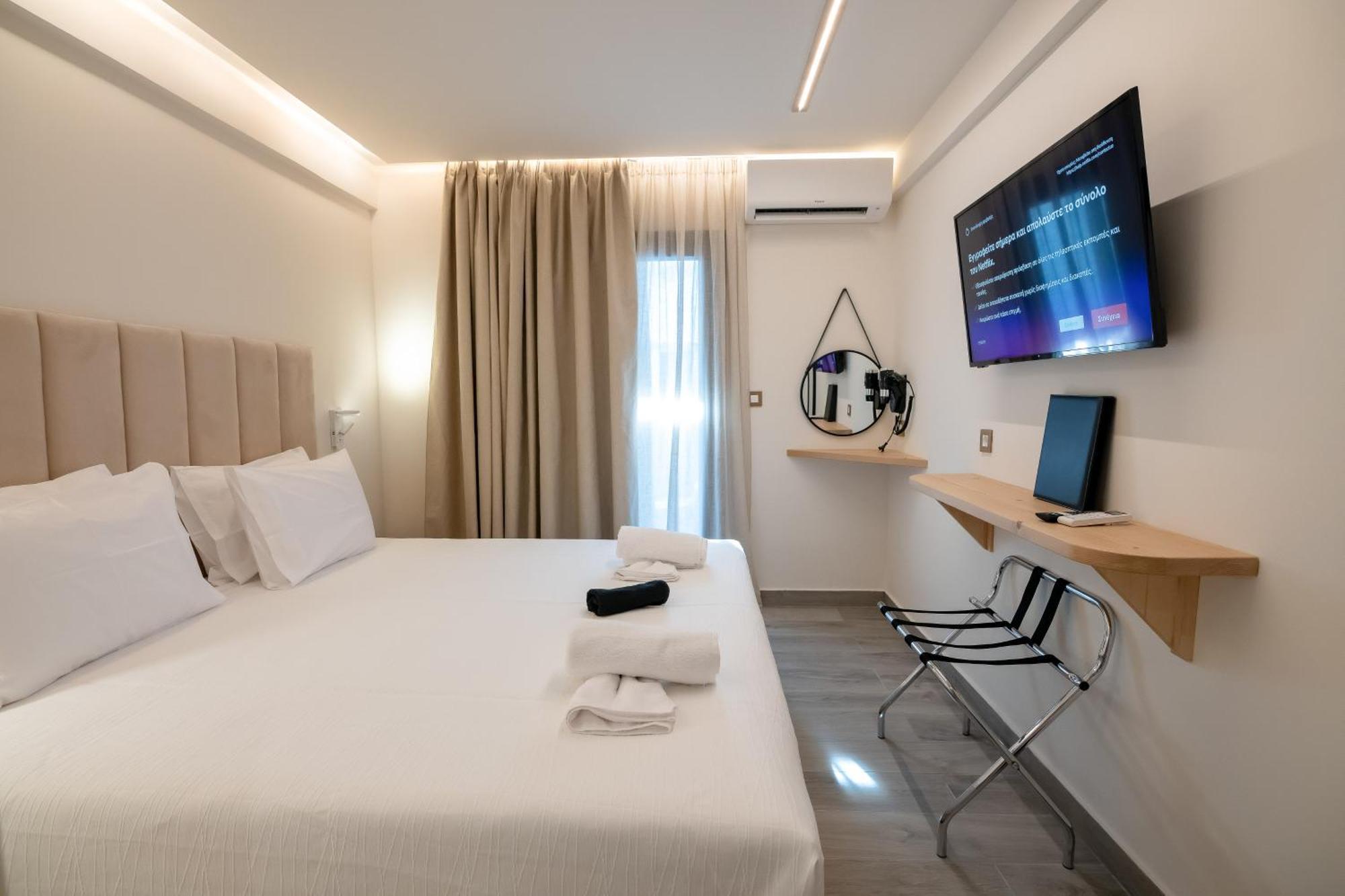 Ocean 11 Hotel Città di Skiathos Esterno foto