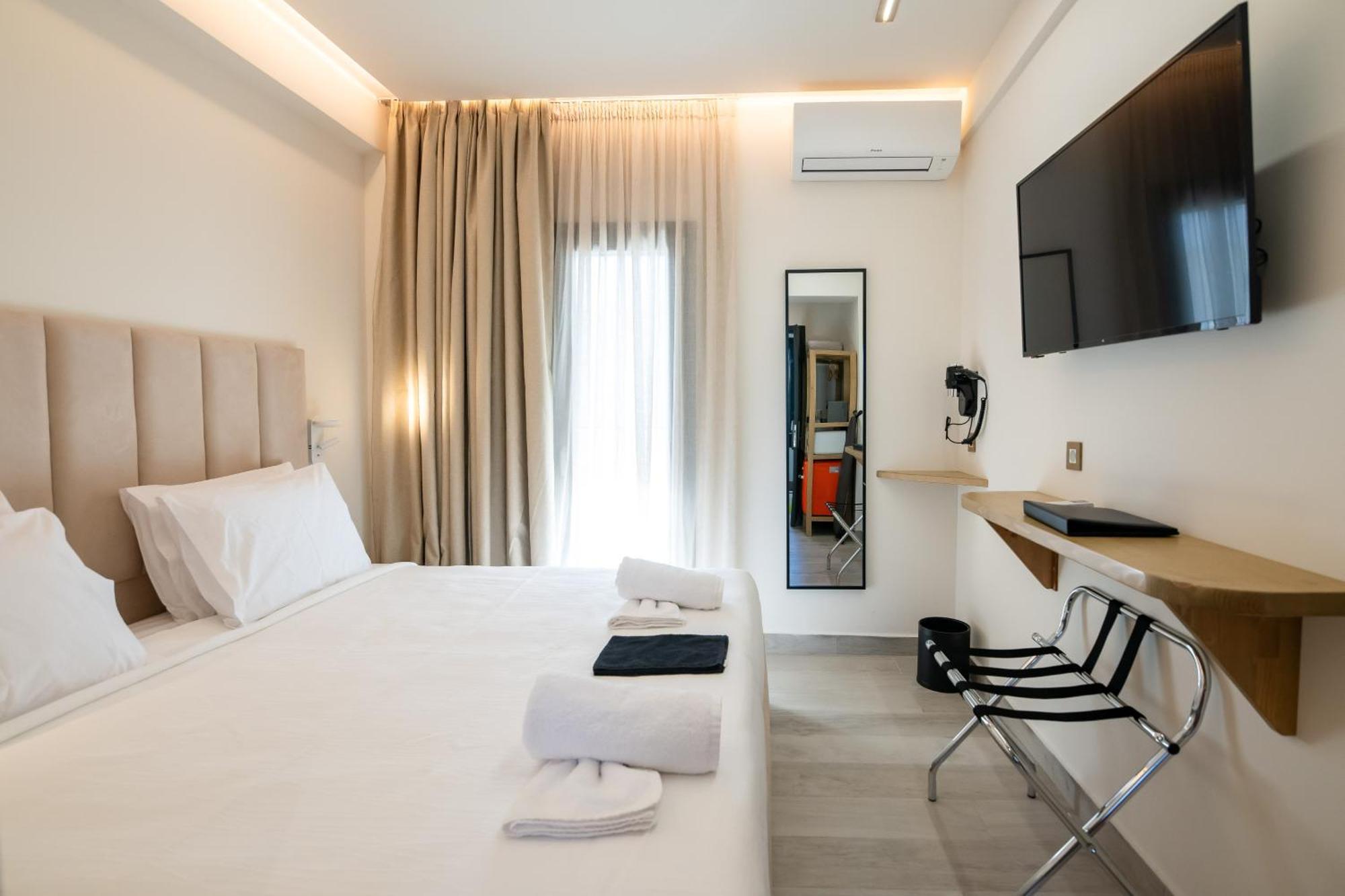 Ocean 11 Hotel Città di Skiathos Esterno foto