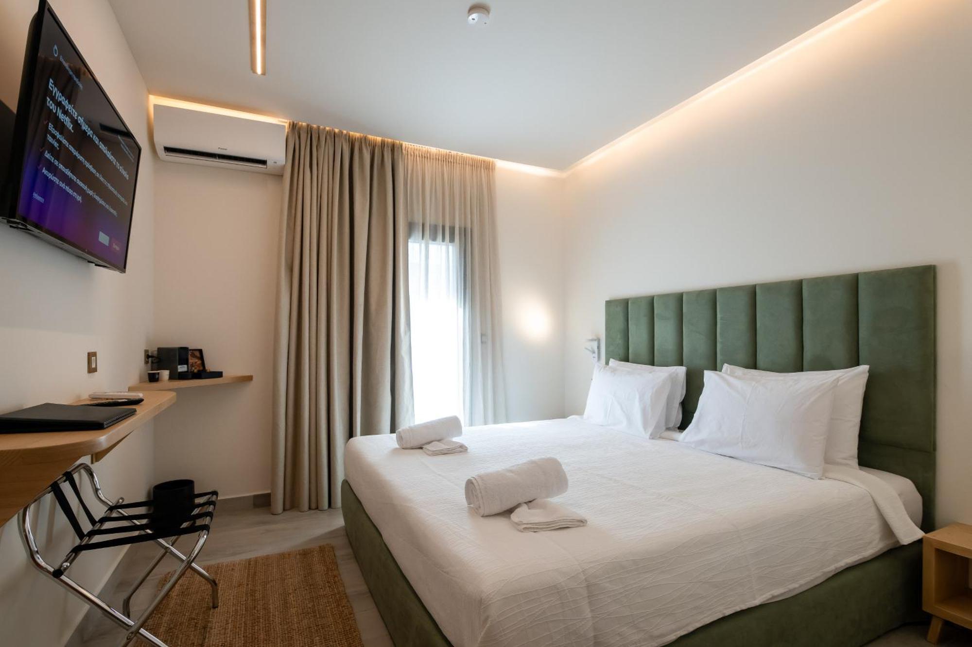 Ocean 11 Hotel Città di Skiathos Esterno foto