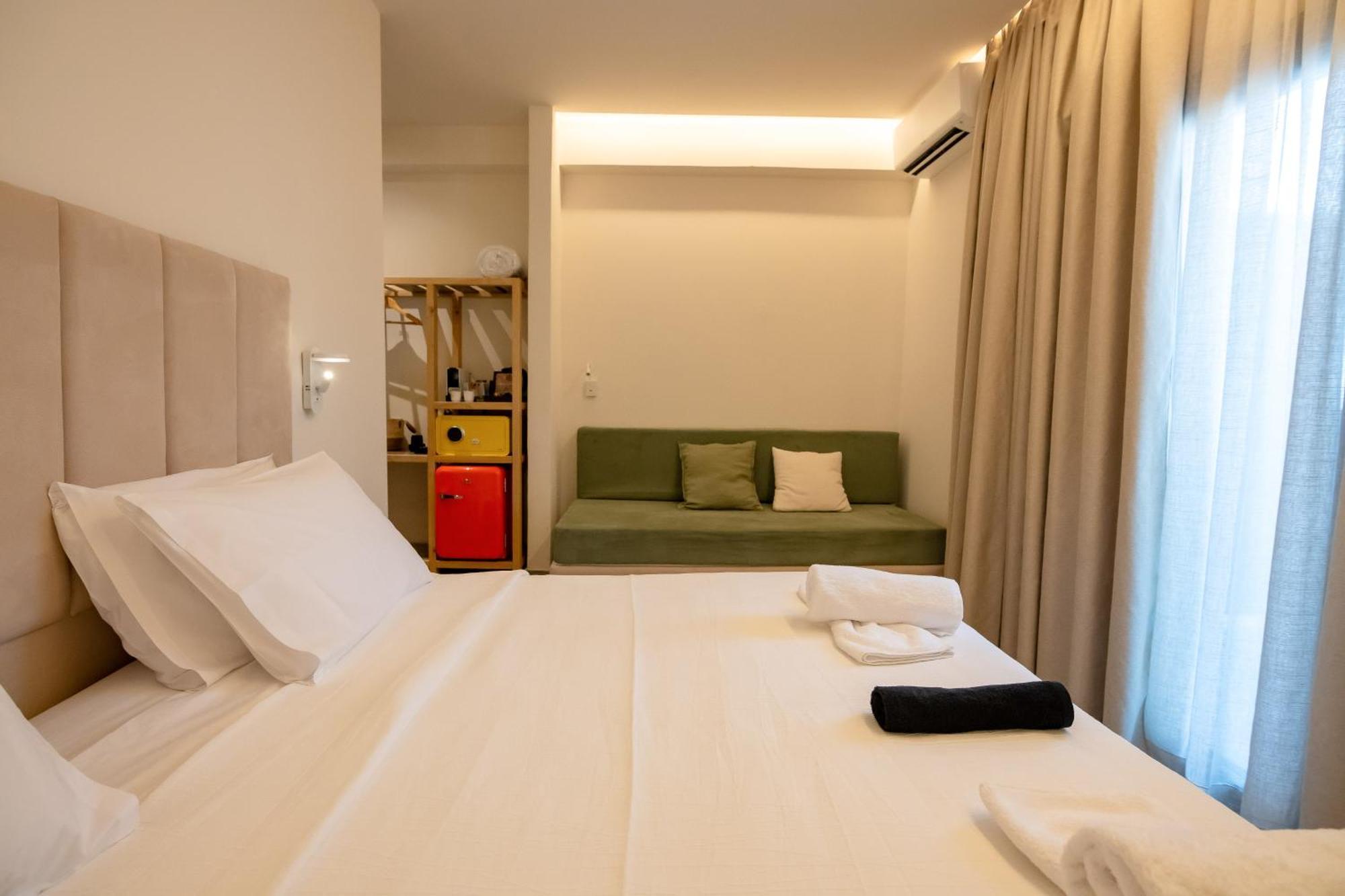 Ocean 11 Hotel Città di Skiathos Esterno foto