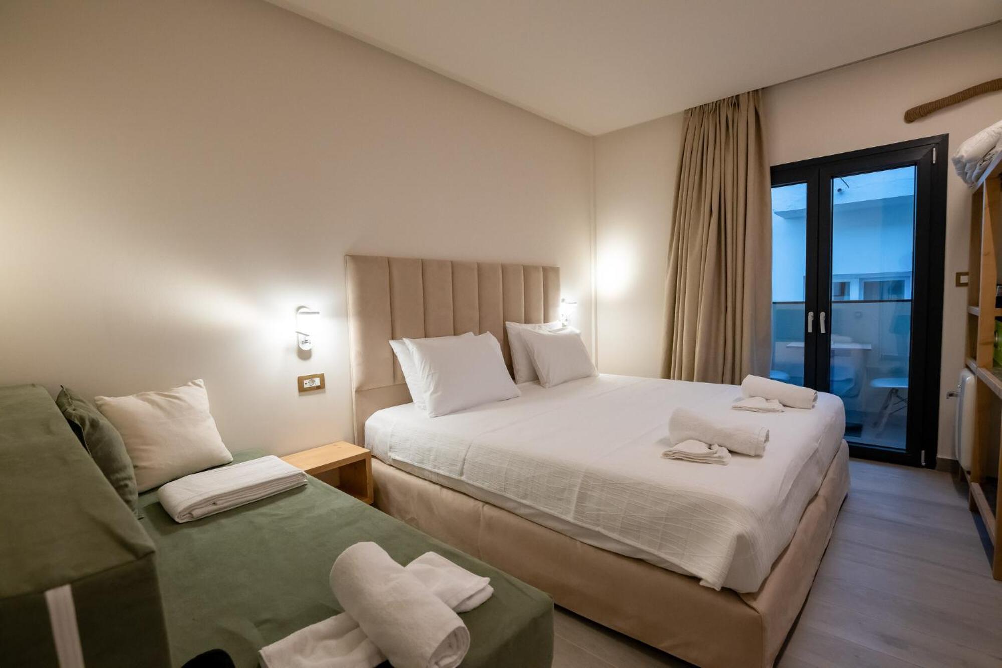 Ocean 11 Hotel Città di Skiathos Esterno foto